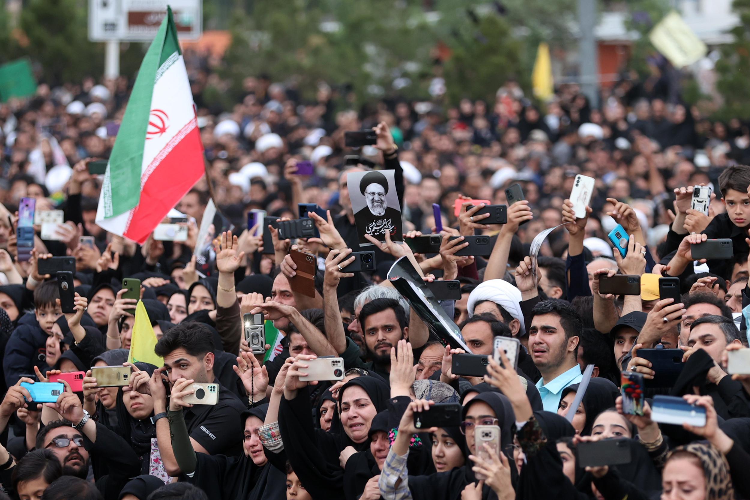 Raisi's death, thousands in Tehran for their final farewell