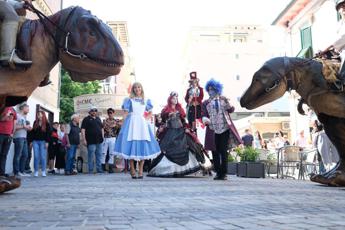 Il festival di fumetti e cultura pop di Falconara Marittima accoglie migliaia di visitatori con eventi, esibizioni e ospiti d’eccezione