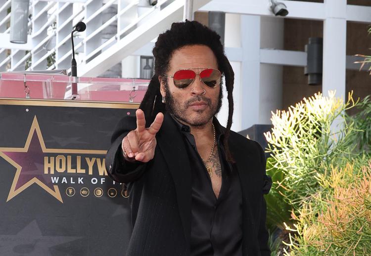 Lenny Kravitz, 60 anni di rock e trasgressione - Ascolta