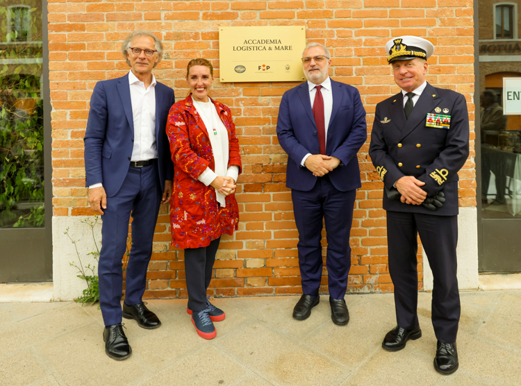 Nella foto da sx Damaso Zanardo, Elena Donazzan, Fulvio Lino Di Blasio e Filippo Marini