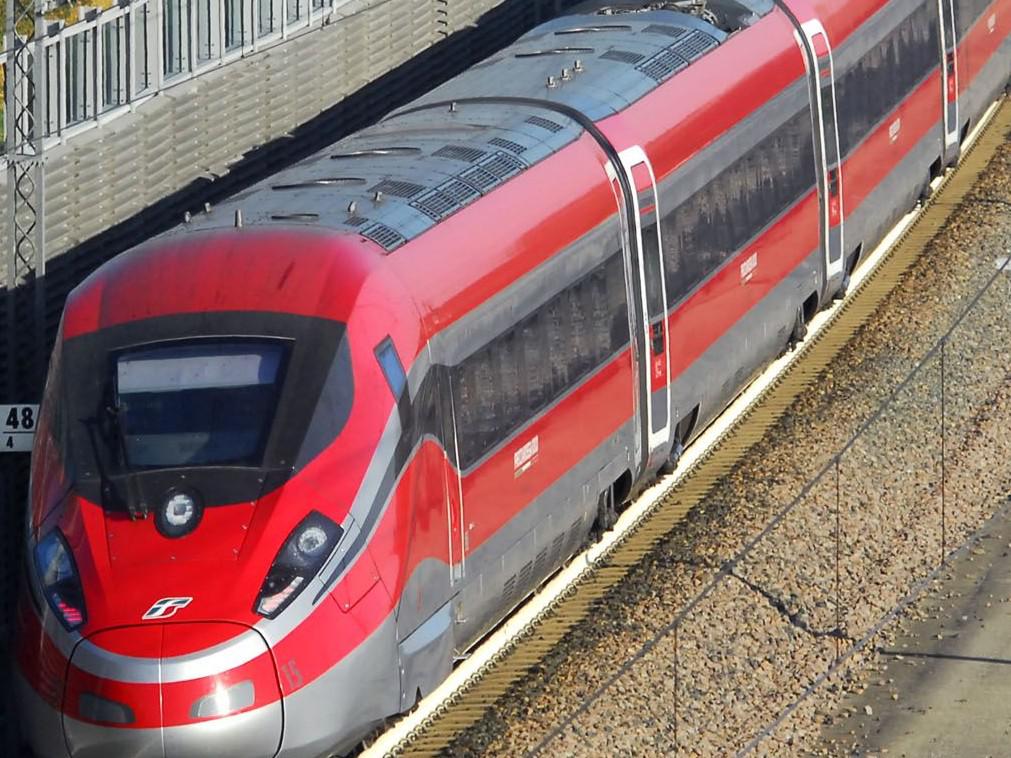 Treni - circolazione fortemente rallentata su Alta velocità Bologna-Firenze: ritardi fino a 90 minuti