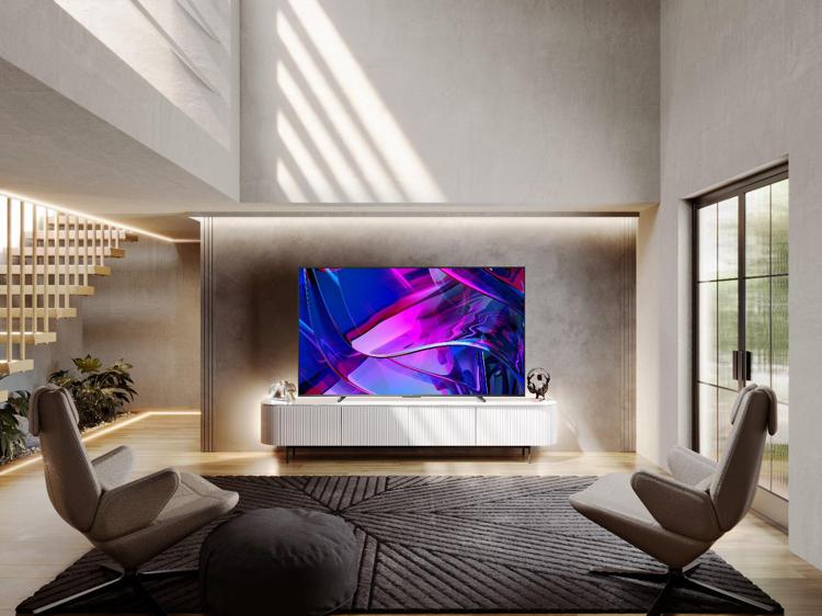 Hisense lancia il nuovo TV con tecnologia Qled e schermo da 100 pollici