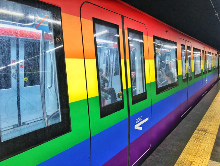 La metropolitana arcobaleno a Roma