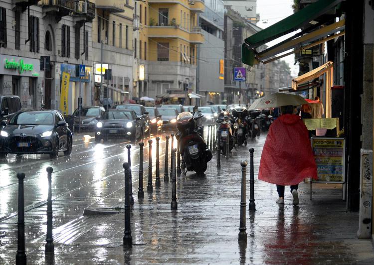 Temporale a Milano - Fotogramma