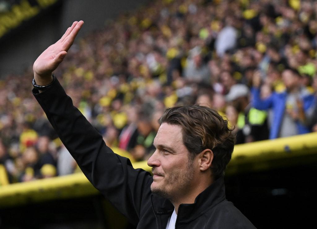 Borussia Dortmund - allenatore Terzic lascia a sorpresa