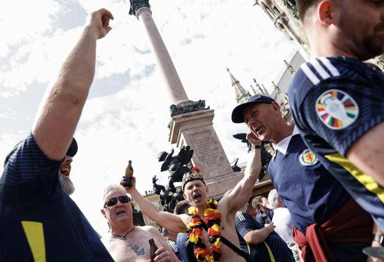 Tifosi scozzesi a Monaco