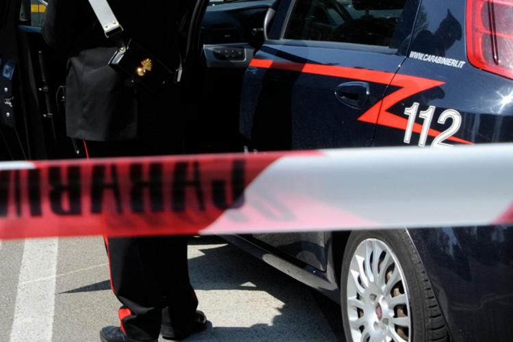 Cagliari - uccide la madre con una coltellata alla schiena: fermato 27enne