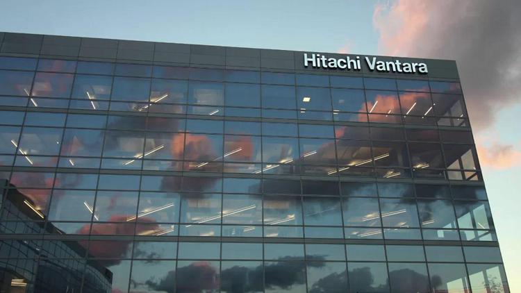 Innovazione nel Cloud - Soluzioni Ucp di Hitachi Vantara con processori Amd