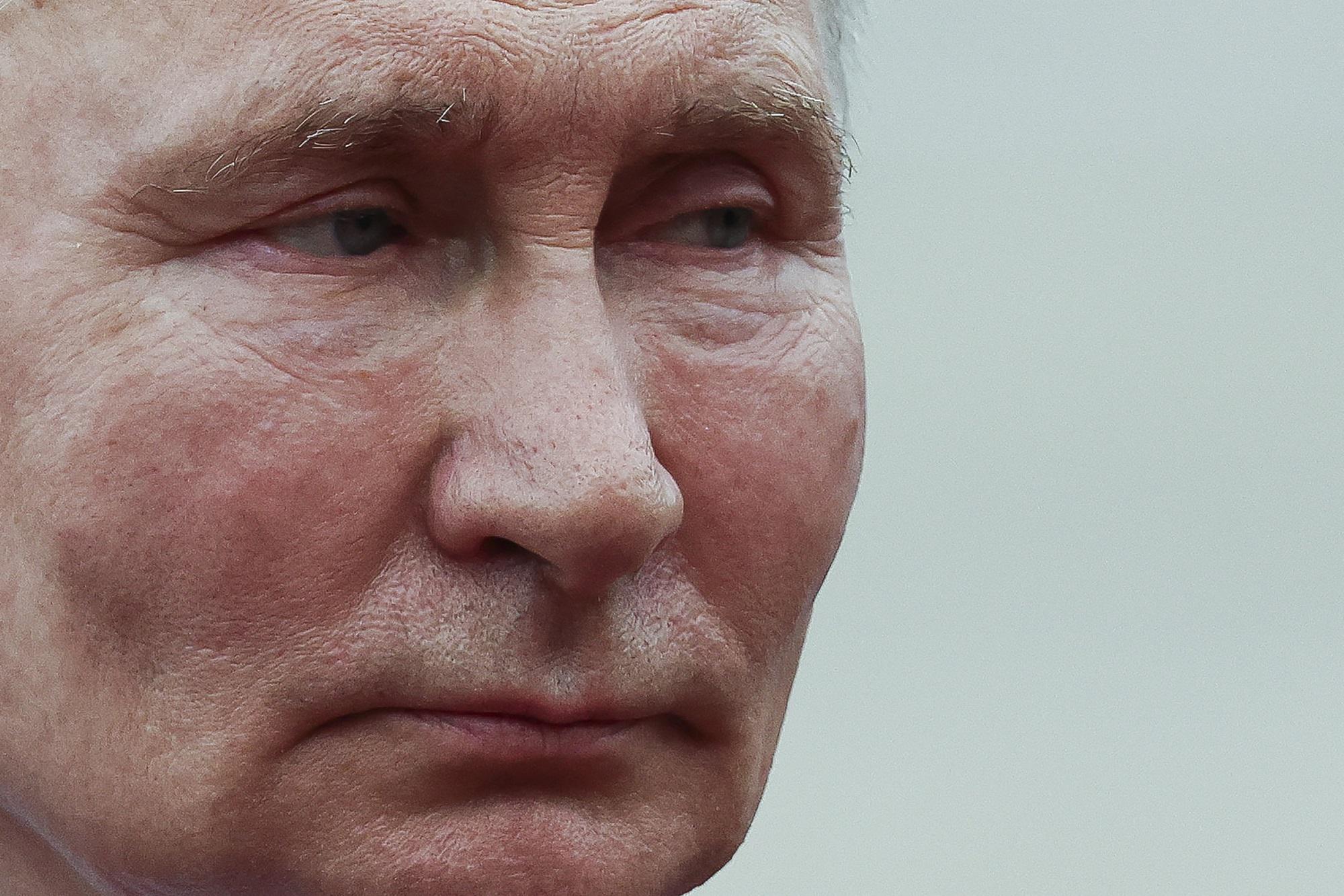 Russia - il messaggio di Putin: Possiamo rivedere la dottrina nucleare