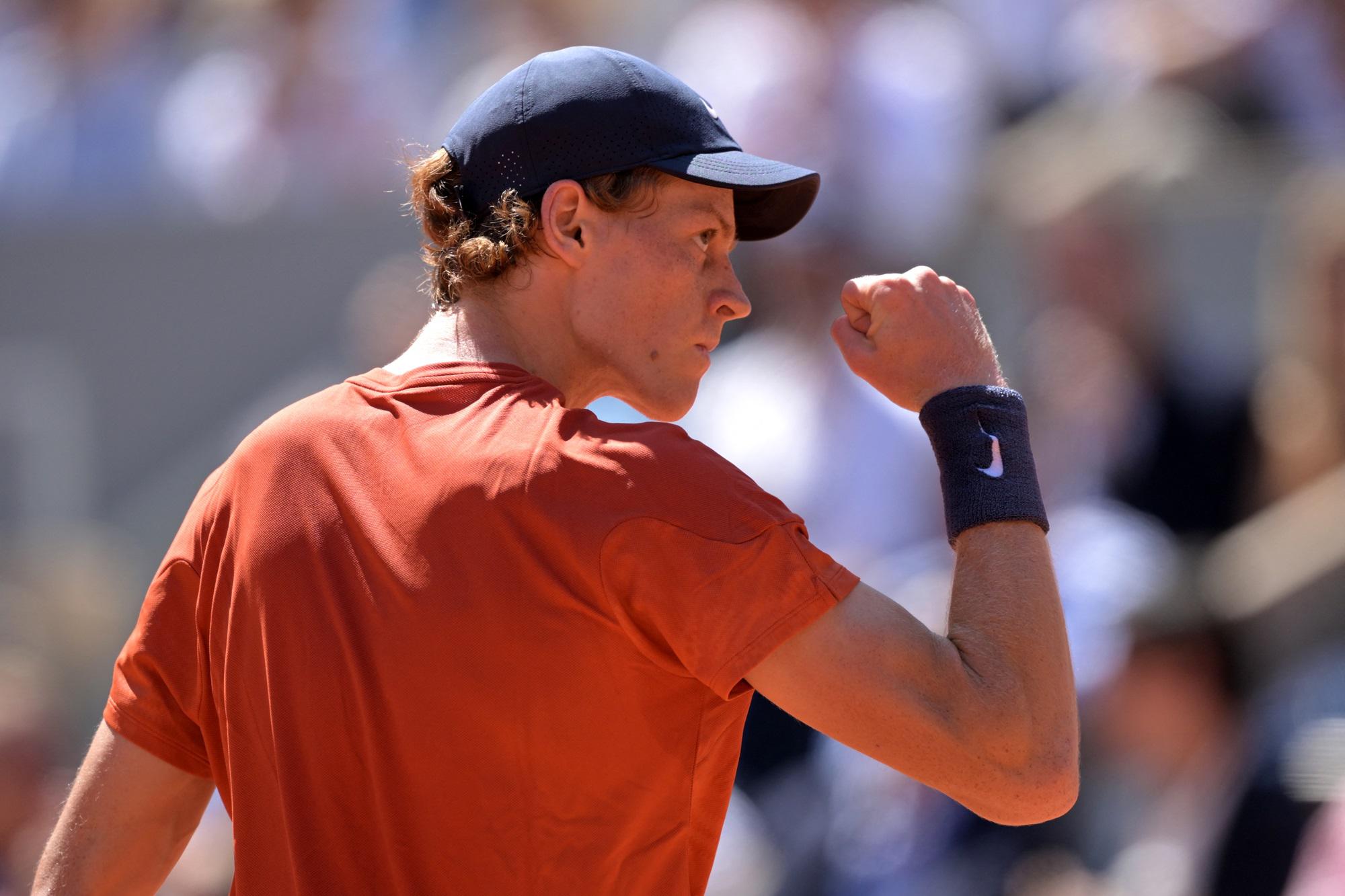 Atp Masters - Sinner al secondo turno