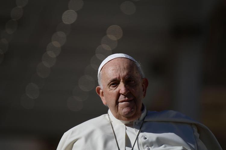 Papa: Nel mondo democrazia non gode di buona salute - in gioco il bene dell’uomo