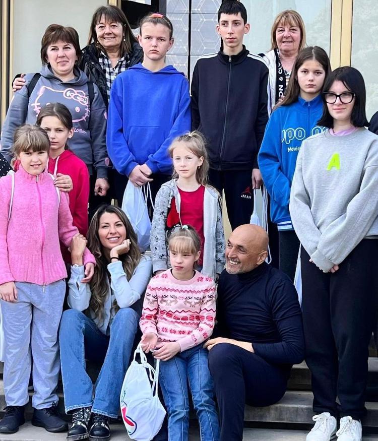 Ucraina, Claudia Conte e Figc insieme per gli orfani di Kharkiv