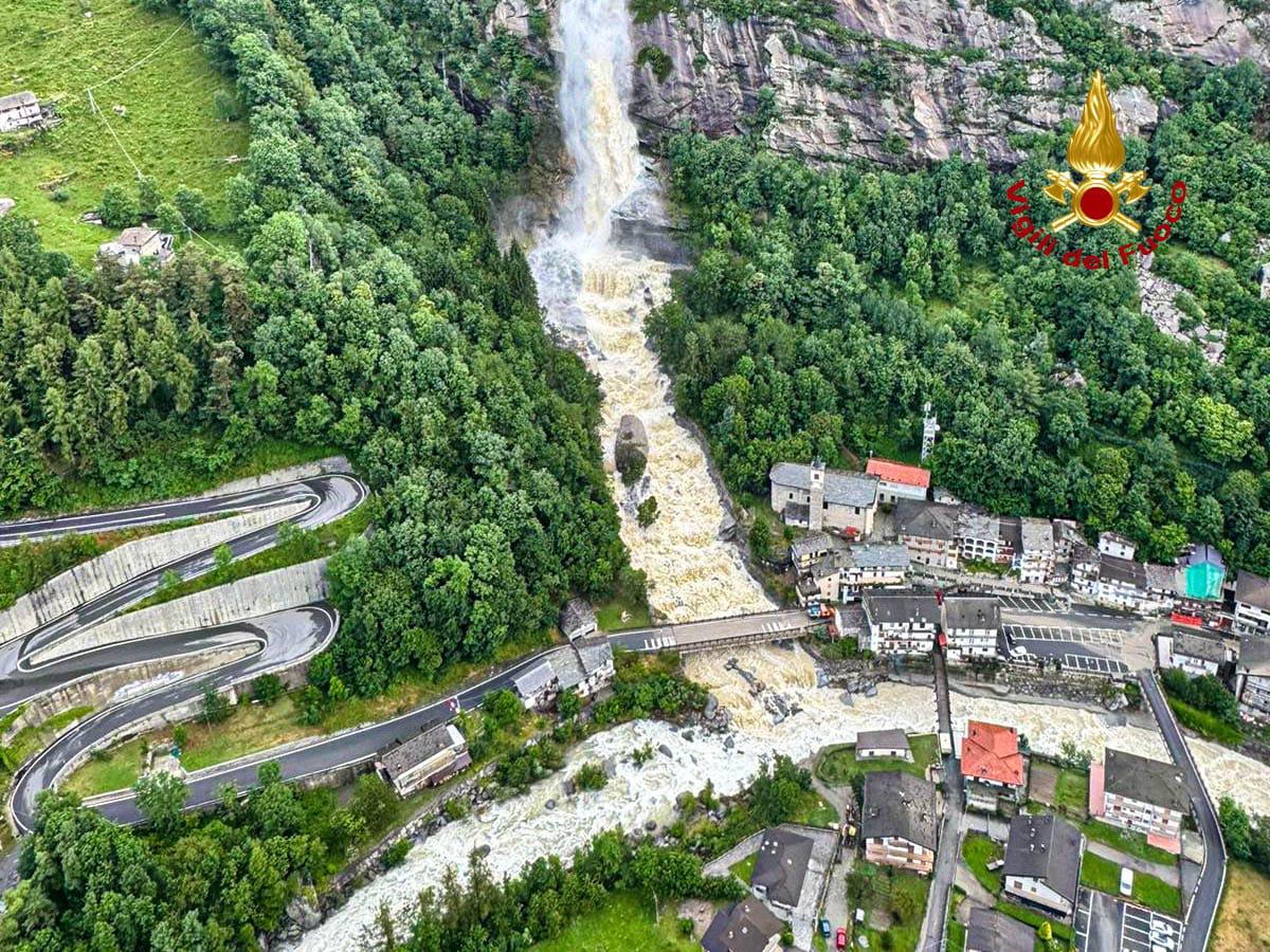 Maltempo in Piemonte - frane e decine di evacuati - Situazione critica in Val d