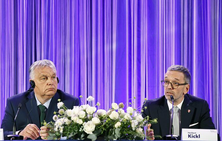 Orban e Kickl in conferenza stampa oggi - Afp