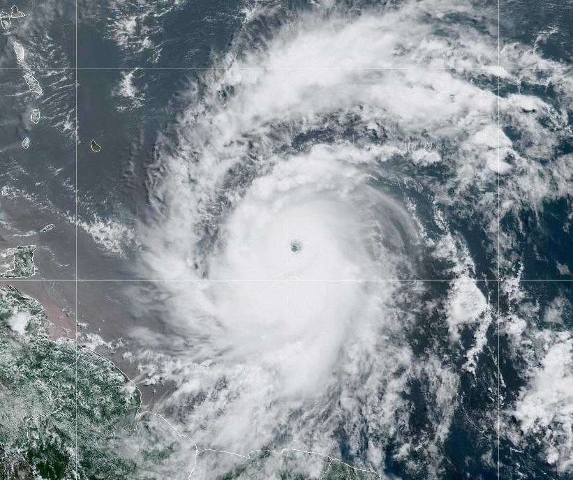 Beryl spaventa i Caraibi - mai uragano così forte a giugno