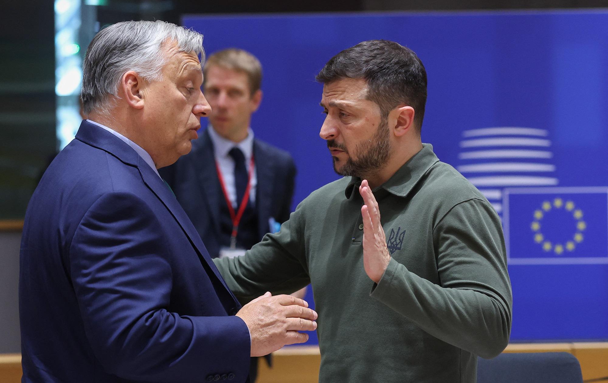 Ucraina-Russia - Orban a Kiev vede Zelensky: sul tavolo guerra e diritti minoranze ungheresi