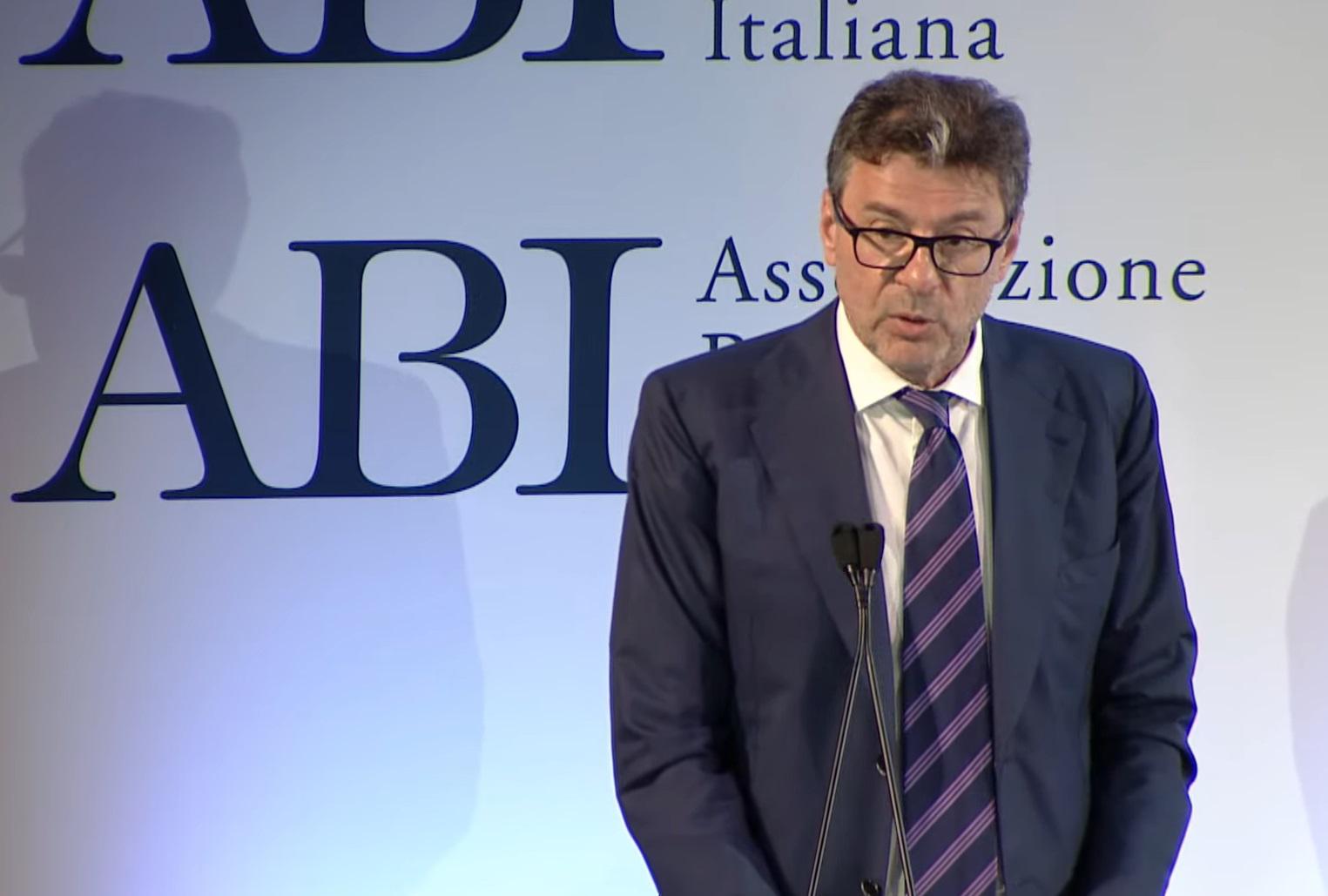 Giorgetti: Economia italiana conferma ottima tenuta