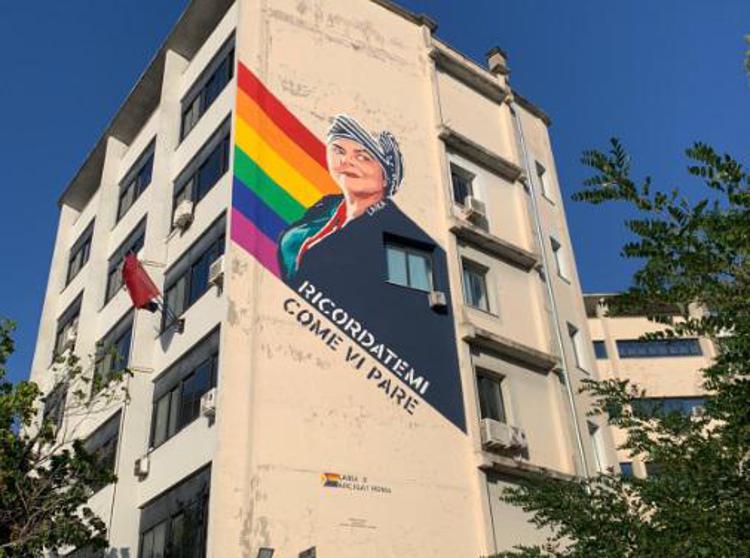 Il murale dedicato a Michela Murgia