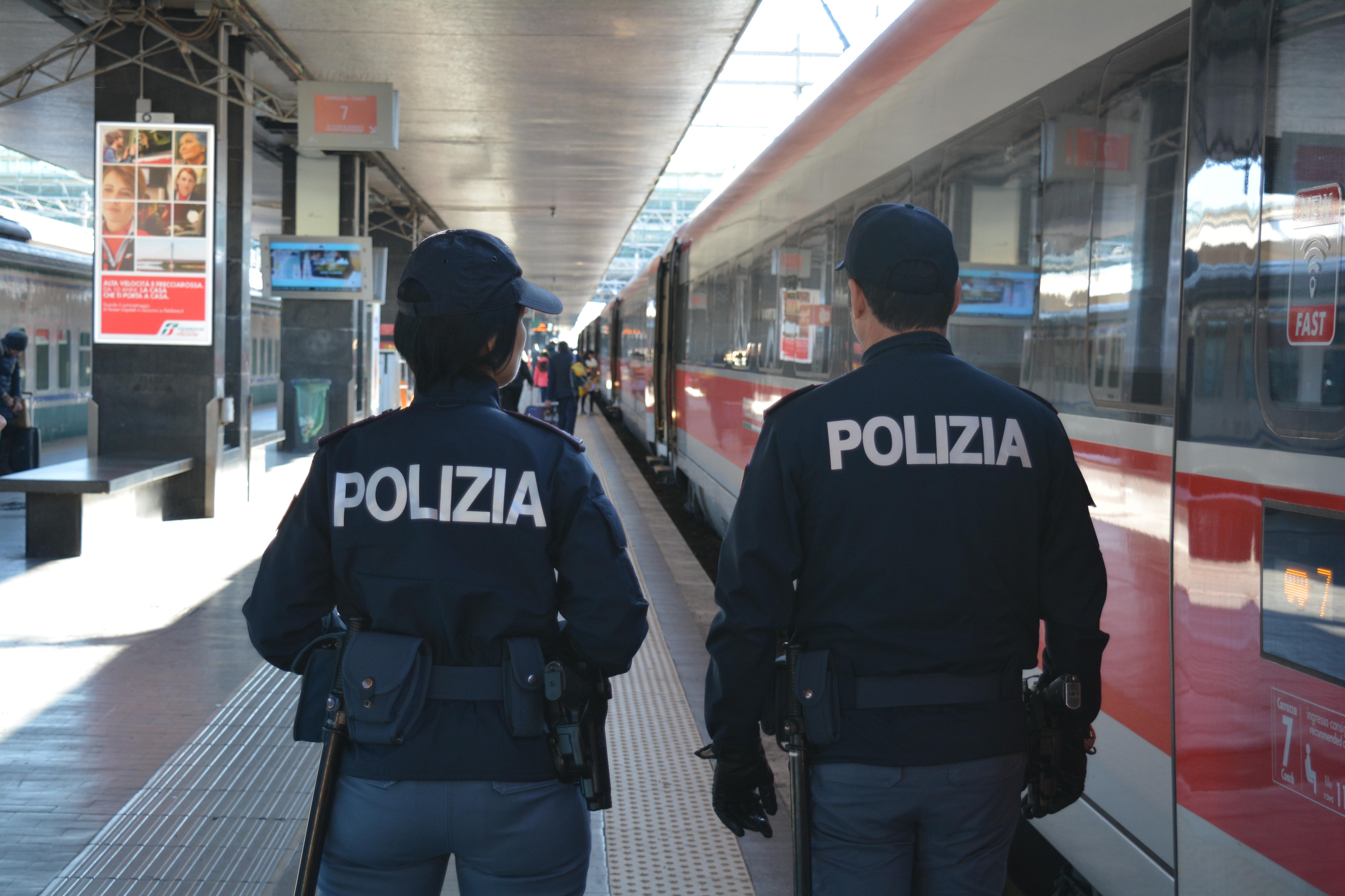 Violentata per ore vicino alla stazione di Pisa - fermato 45enne