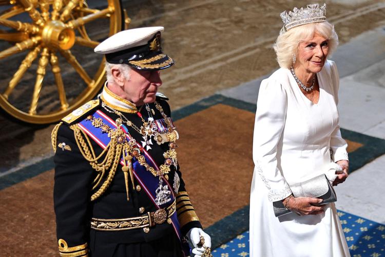 Re Carlo e la Regina Camilla (Afp)