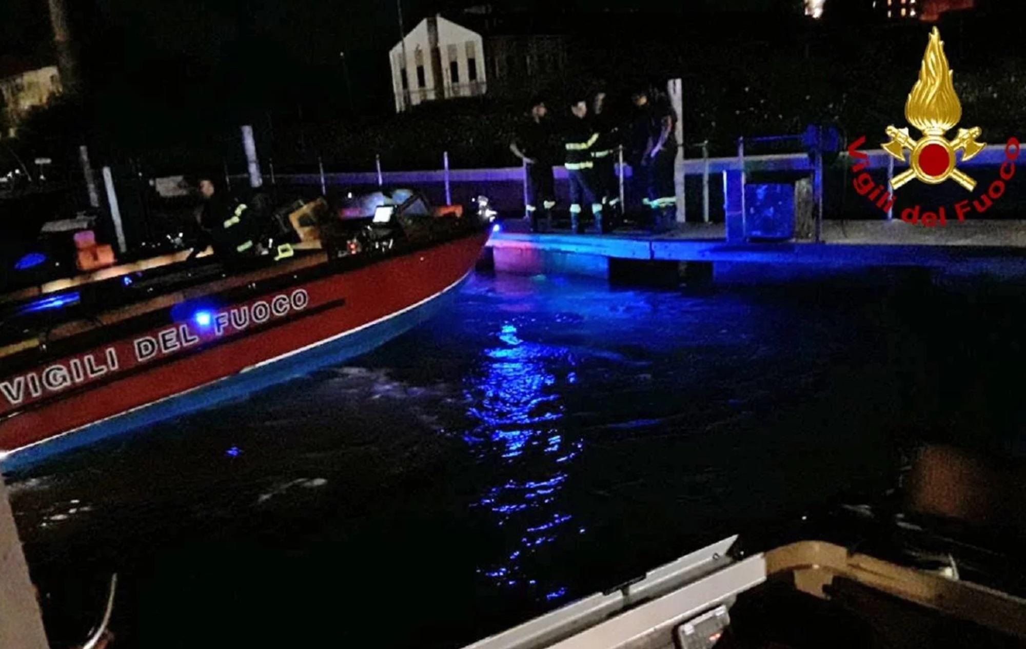 Venezia - barca contro una briccola: un morto e un ferito grave
