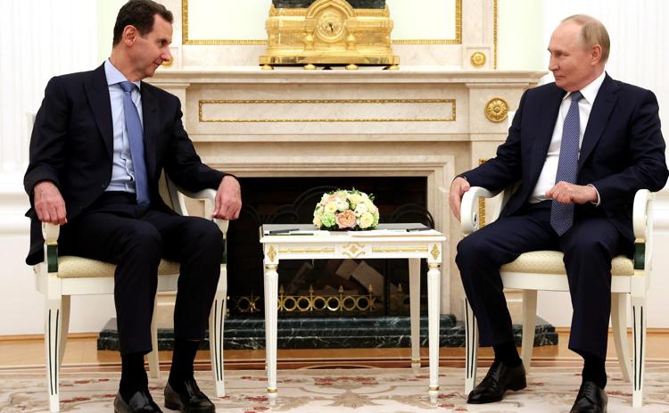 Il presidente russo Vladimir Putin riceve a Mosca il presidente siriano Bashar al-Assad