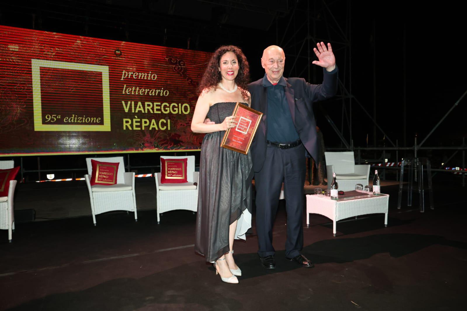 Silvia Avallone is the winner of the Viareggio-Rèpaci Award