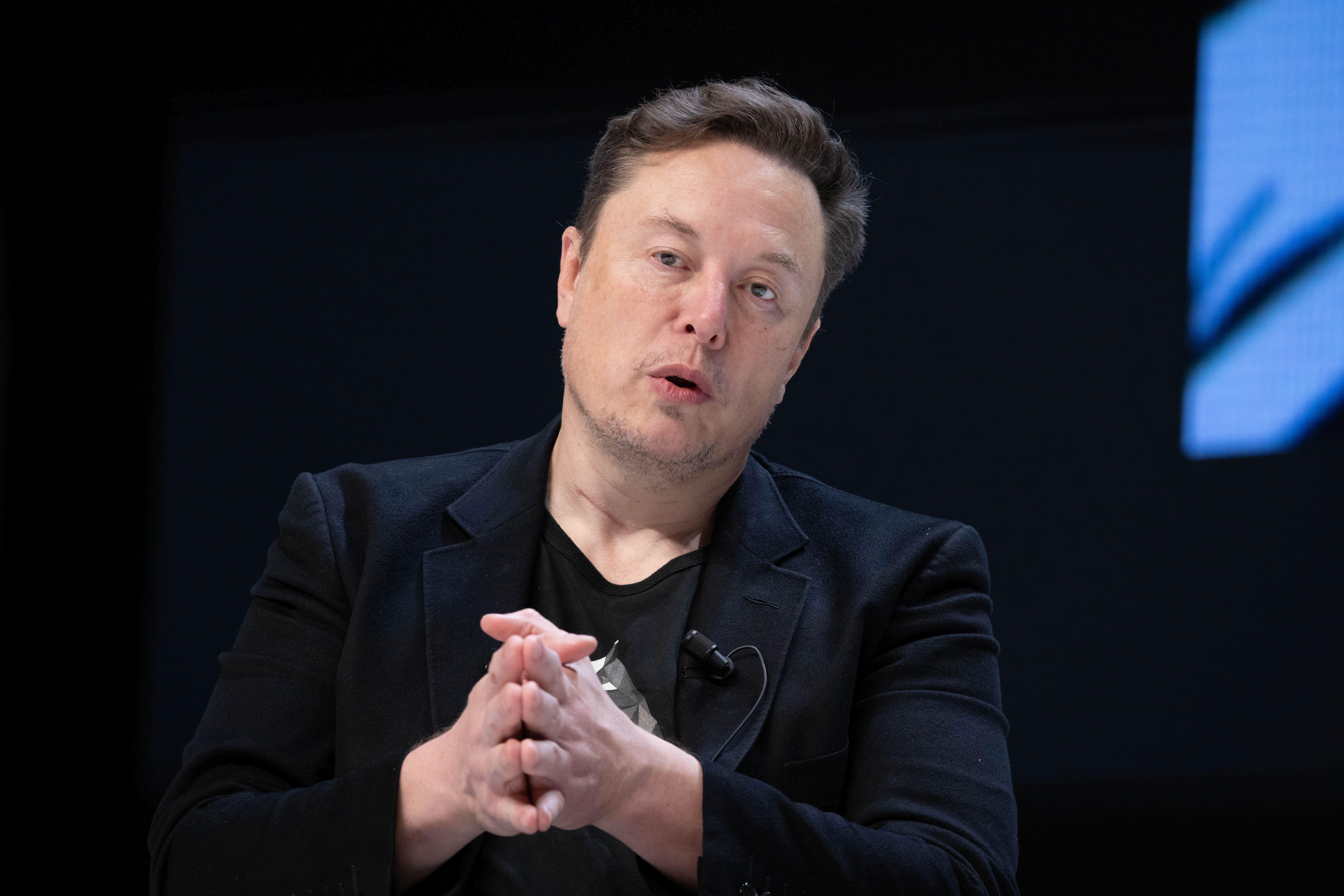 Musk contro Google: Ostacola ricerche su Trump