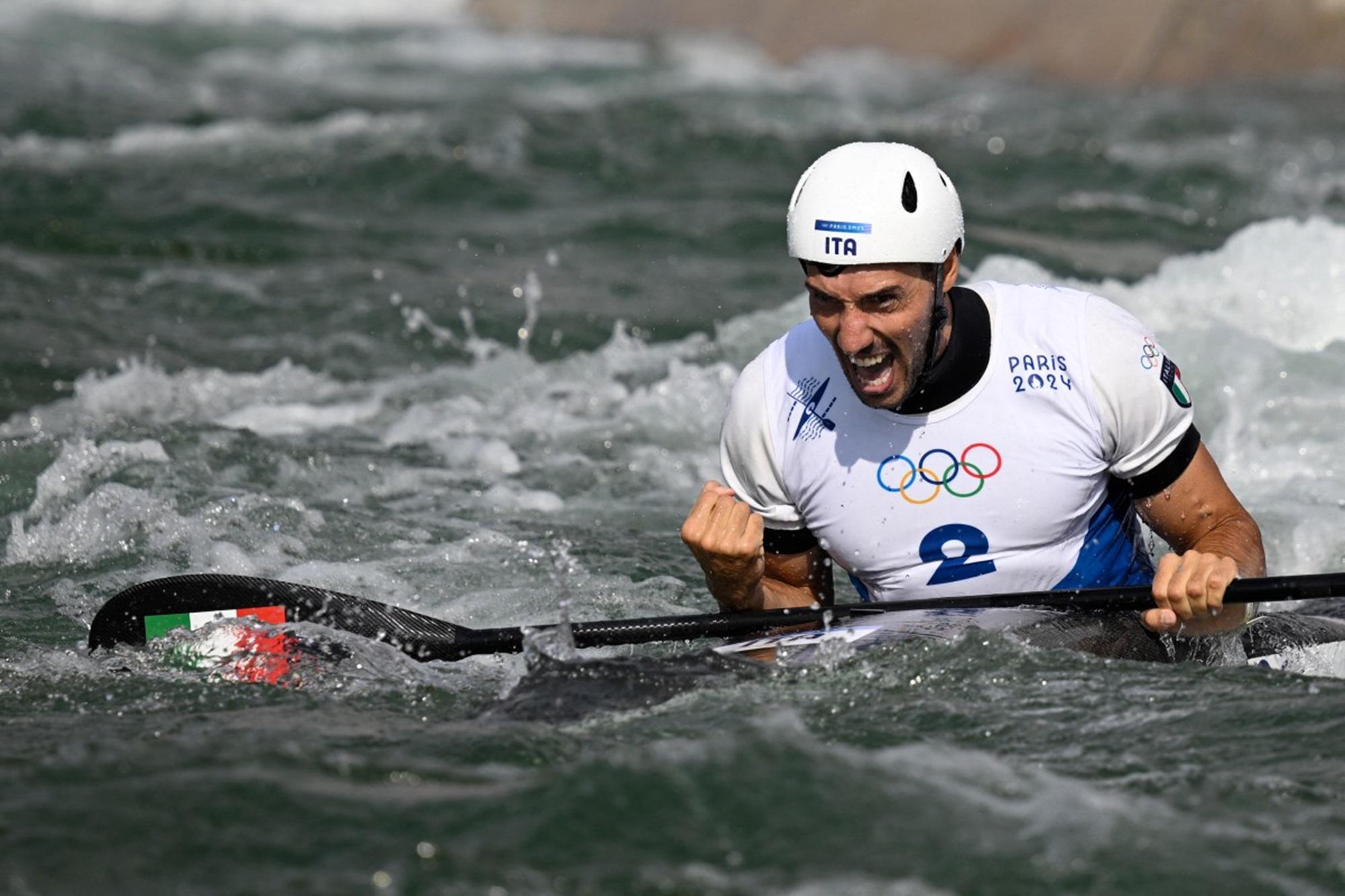 Parigi 2024 - De Gennaro oro nella canoa slalom