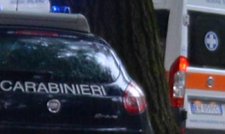 Auto dei carabinieri e ambulanza - (Fotogramma/Ipa)