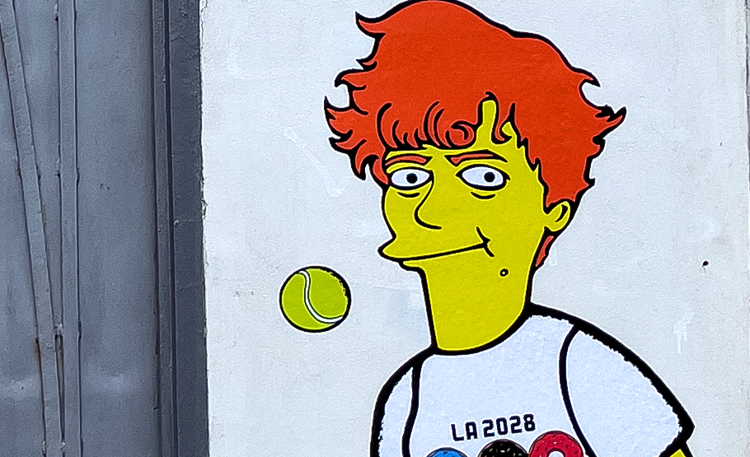 Milano, Sinner si allena con Homer Simpson in un nuovo murale