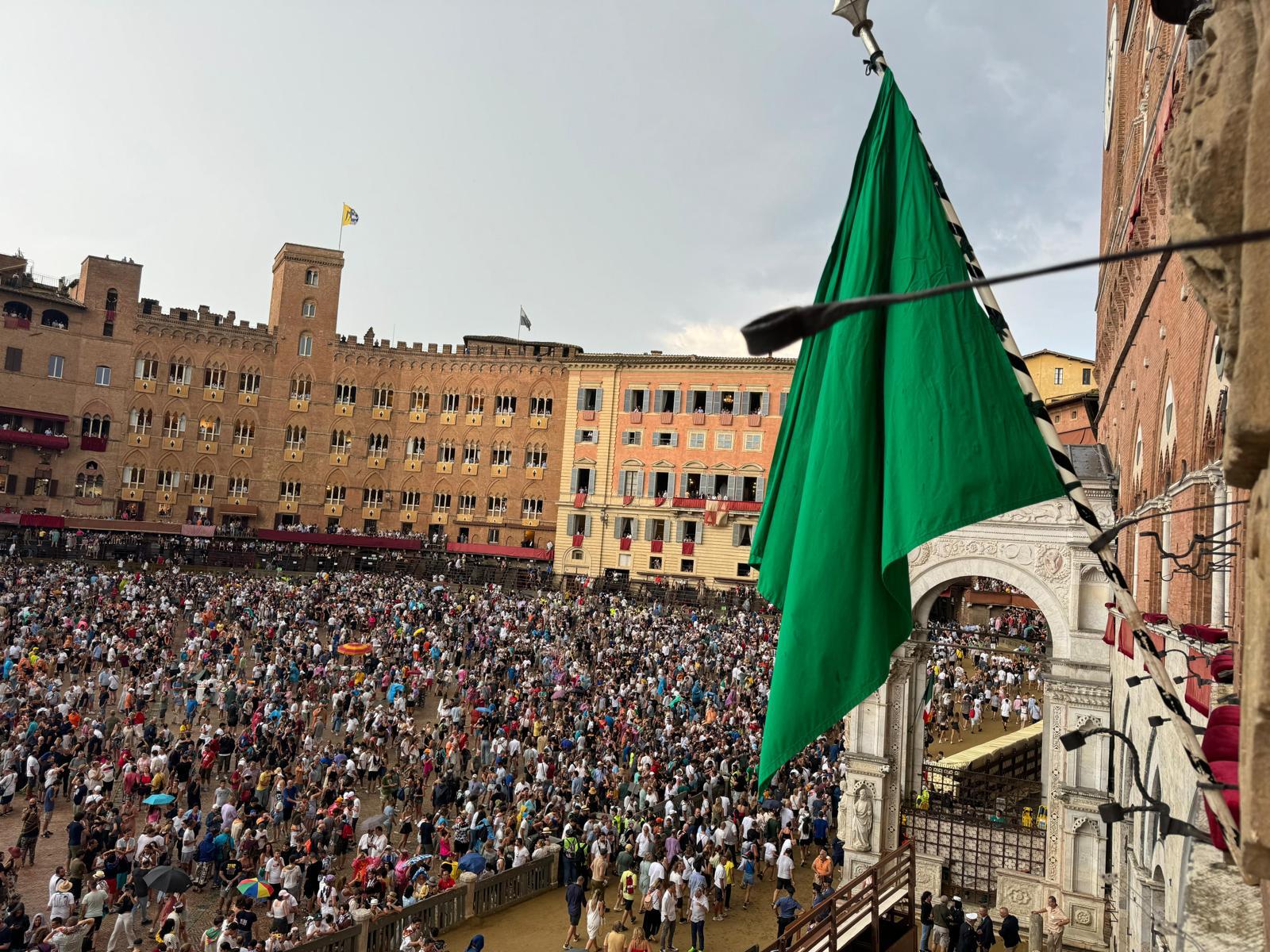 Palio Siena rinviato due volte nel 2024 è la prima volta in 155 anni