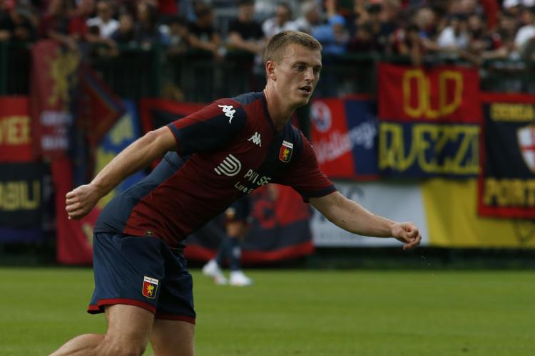 Albert Gudmundsson lascia il Genoa  - (Fotogramma)