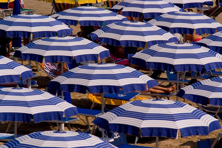 Ombrelloni in spiaggia