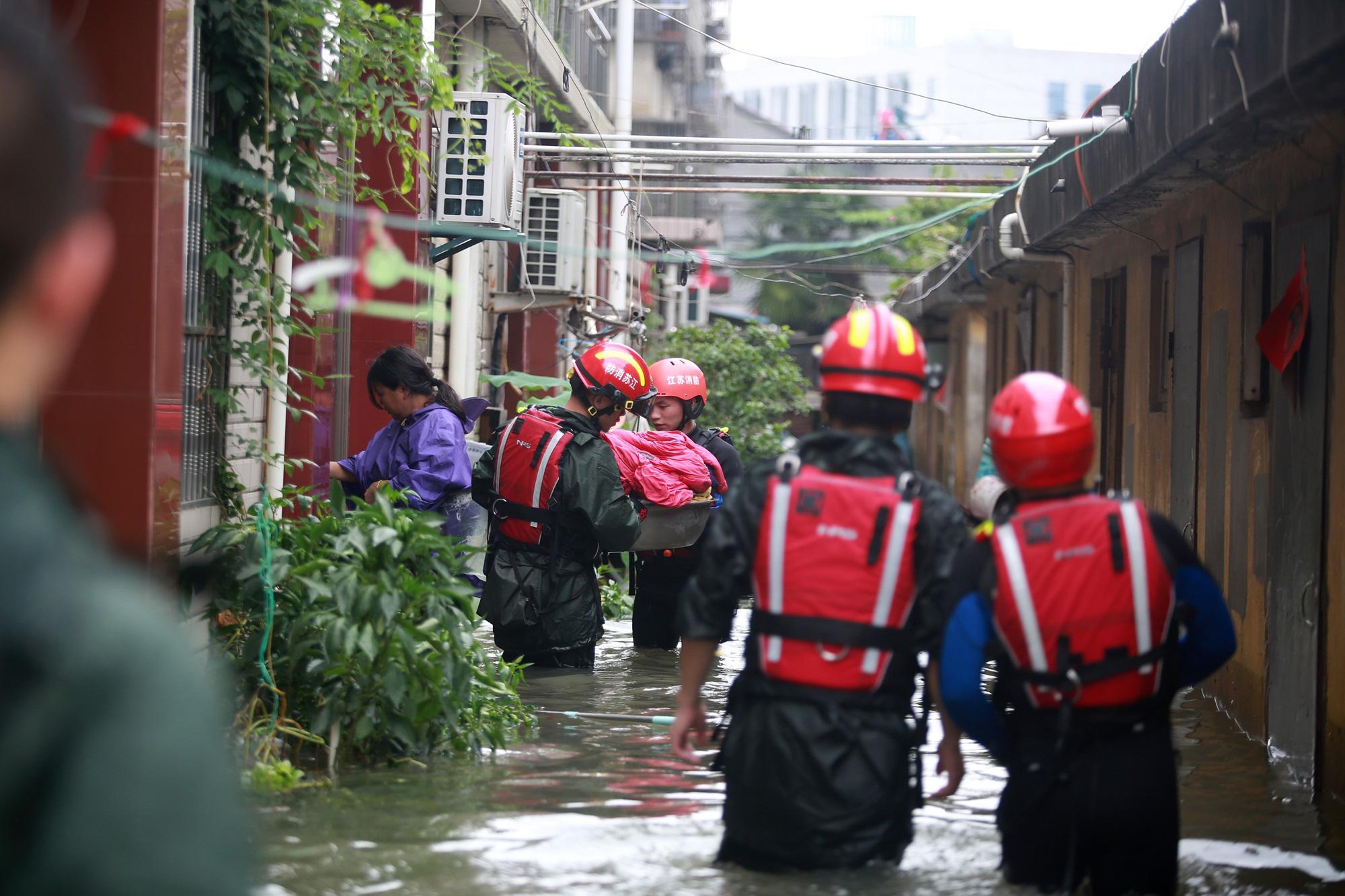 Cina - tifone Gaemi fa almeno 50 morti: 15 i dispersi