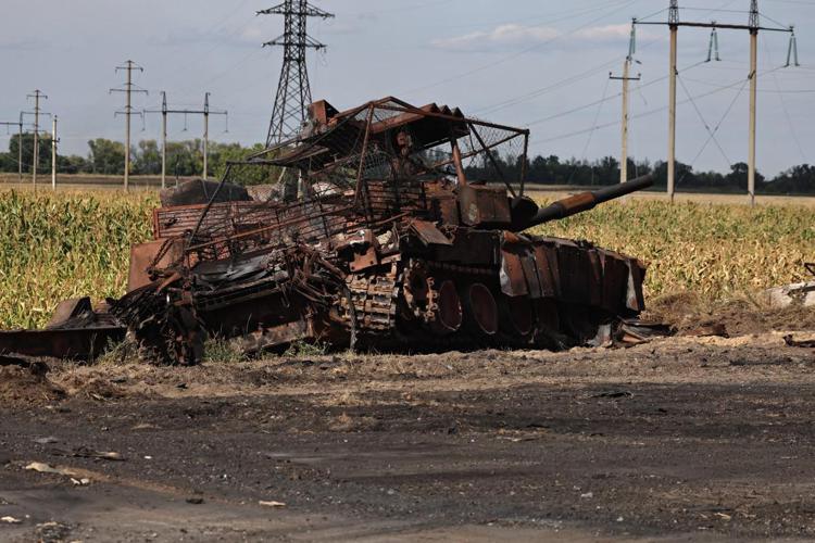 Carrarmato russo distrutto nel Kursk - Afp