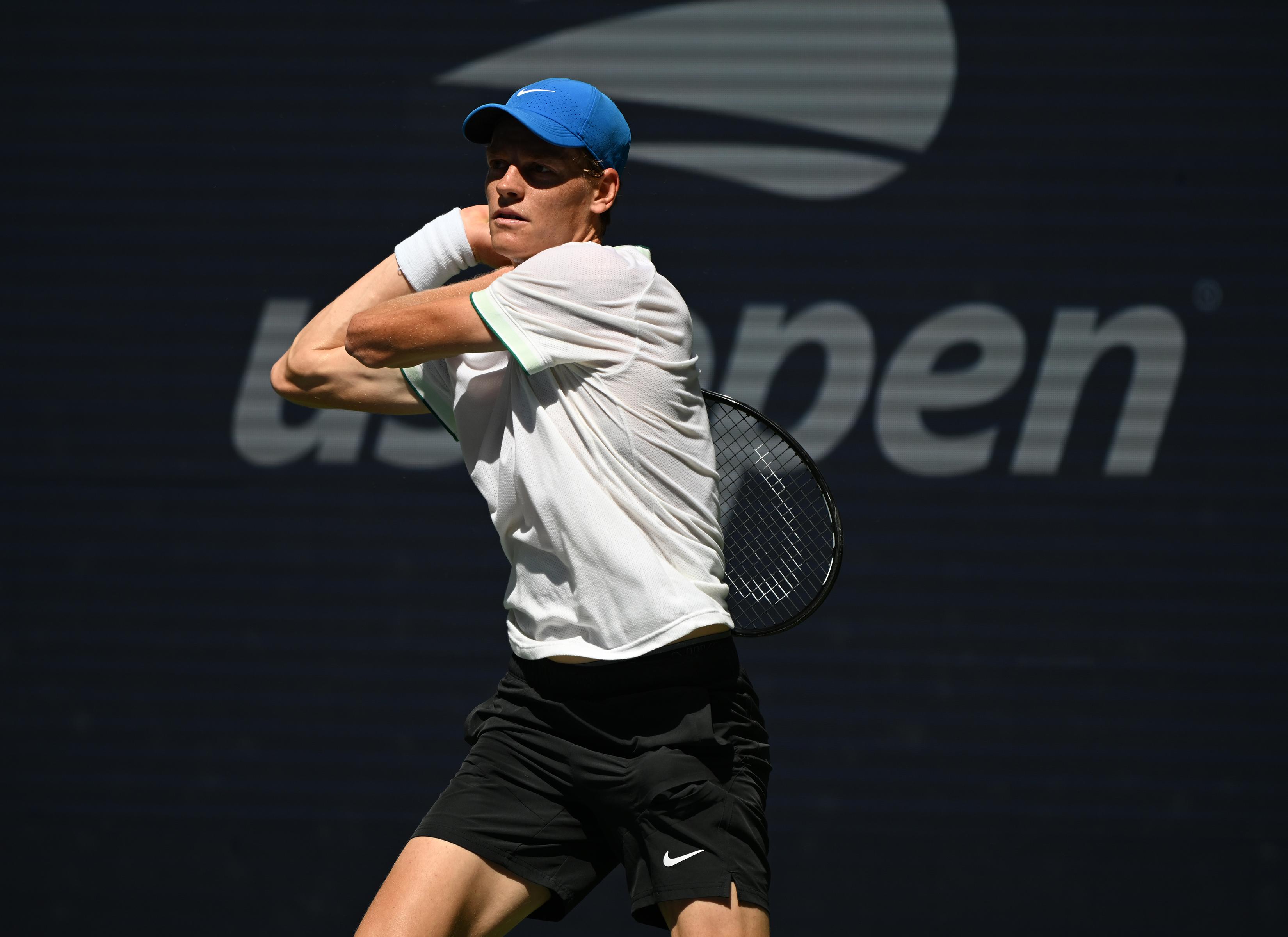 US Open - Sinner batte McDonald in 4 set al primo turno