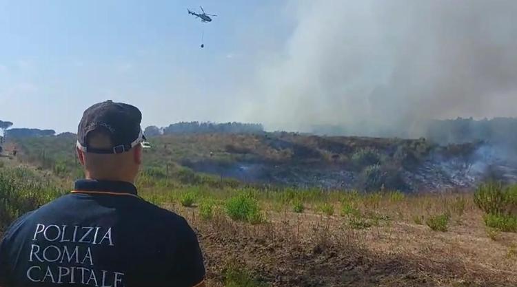 Incendio via Monte Carnevale - Polizia locale Roma