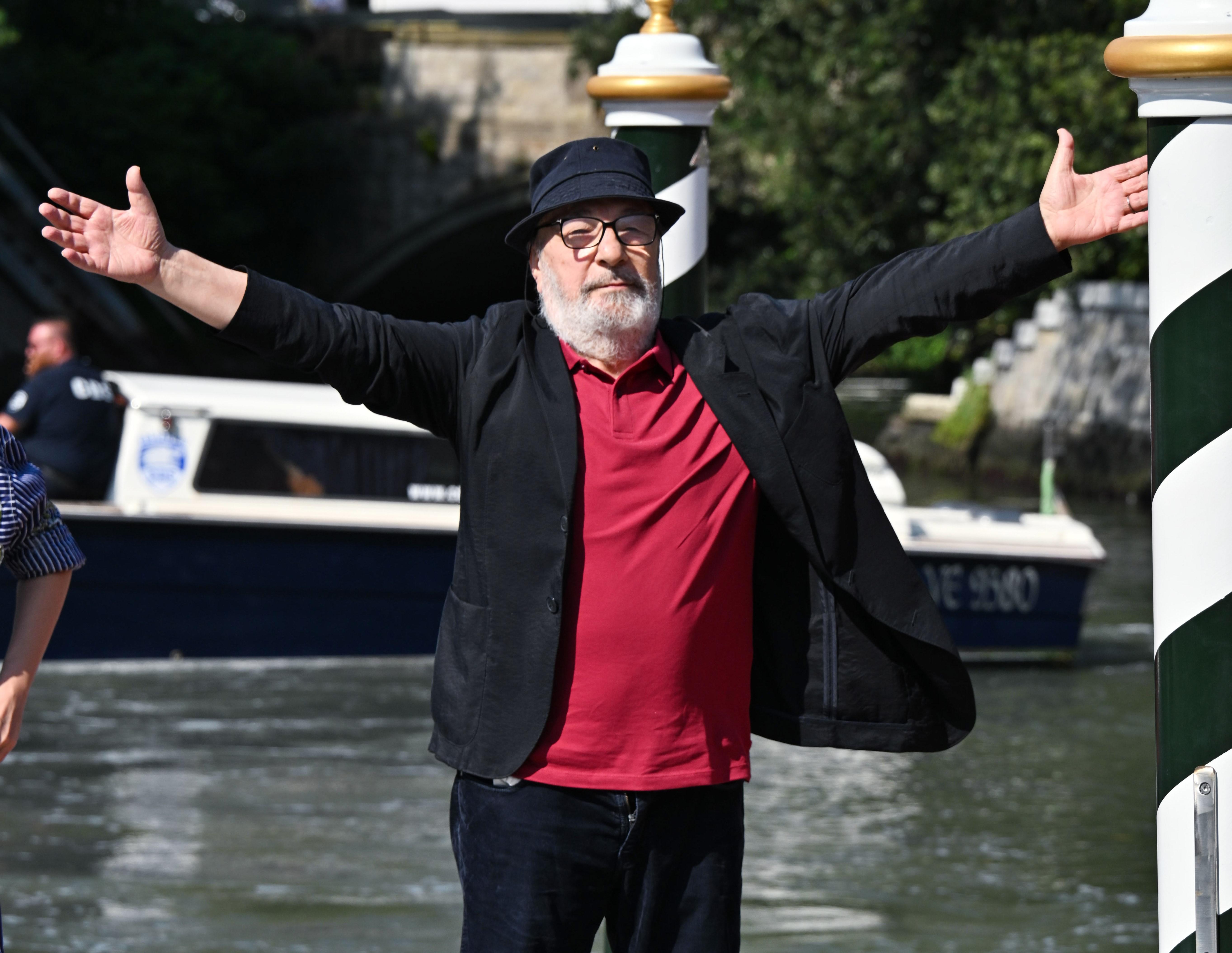 Venezia 81 - il giorno di Gianni Amelio: primo italiano in concorso con ‘Campo di battaglia’