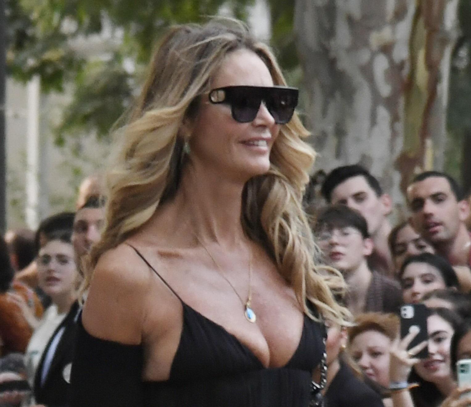 Elle MacPherson: Cancro al seno - ho detto no alla medicina standard