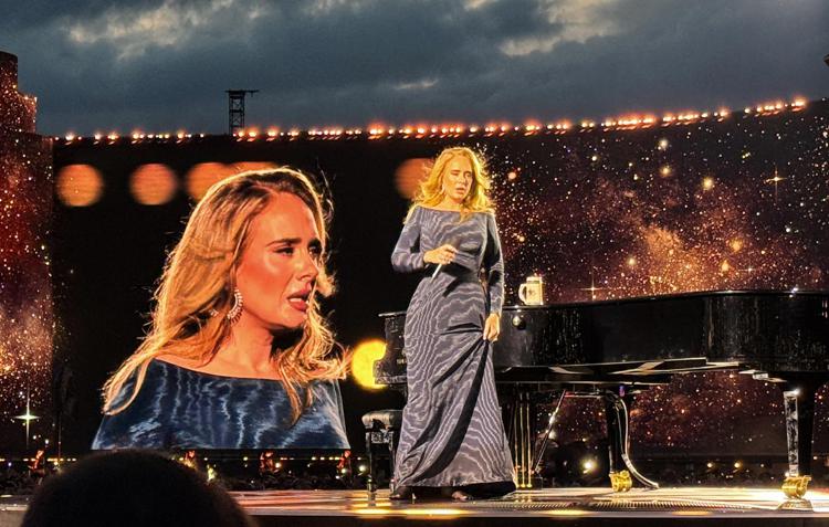 Adele in concerto - (Fotogramma)