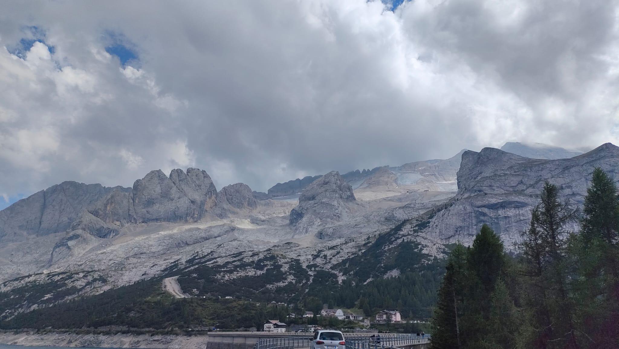 Tragedia sulla Marmolada - morti due alpinisti: stavano scalando la via Don Chisciotte