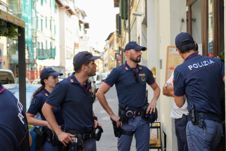 La Questura intensifica i servizi di controllo nel centro di Firenze