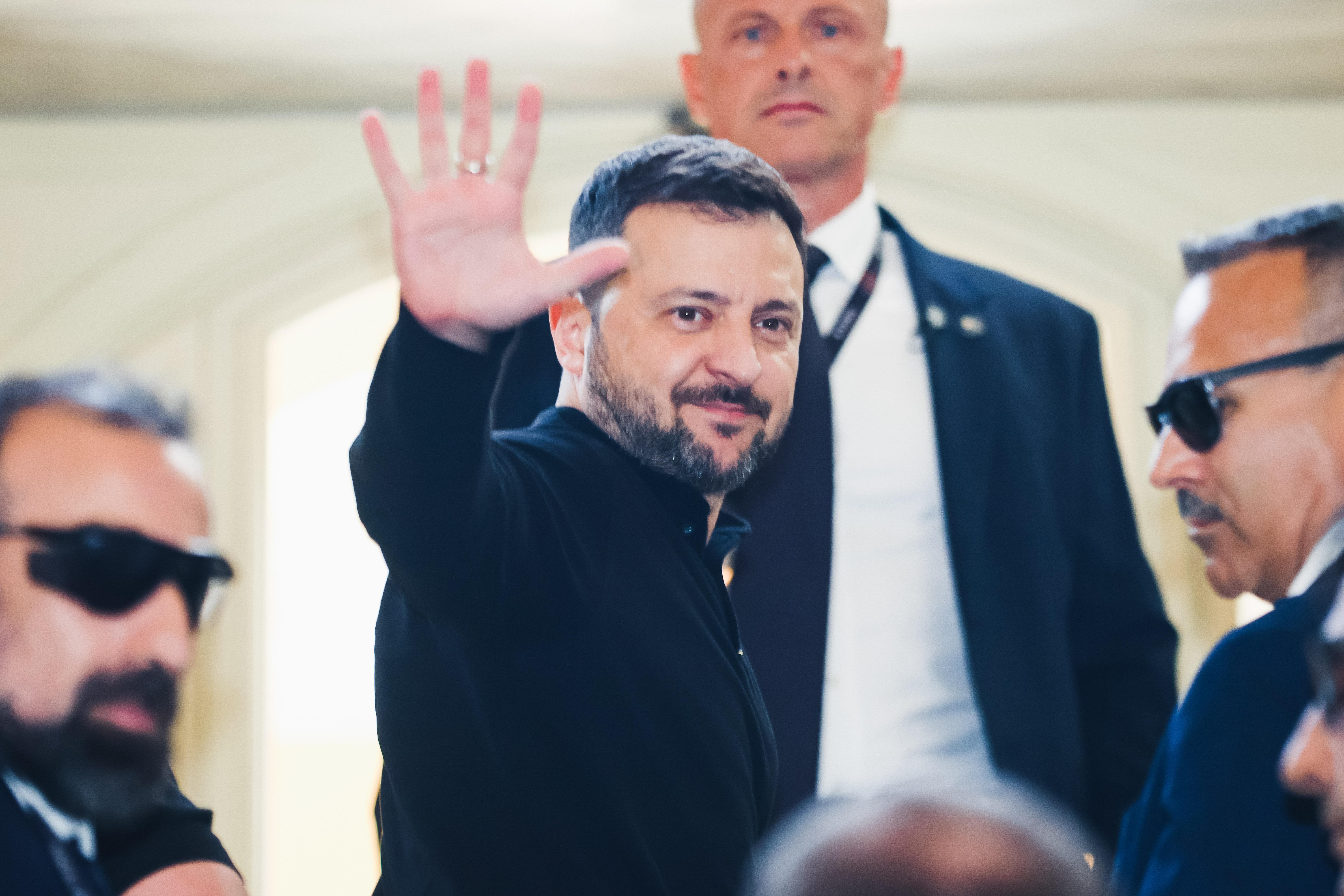 Ucraina - Zelensky: Italia sta facendo di tutto per la pace