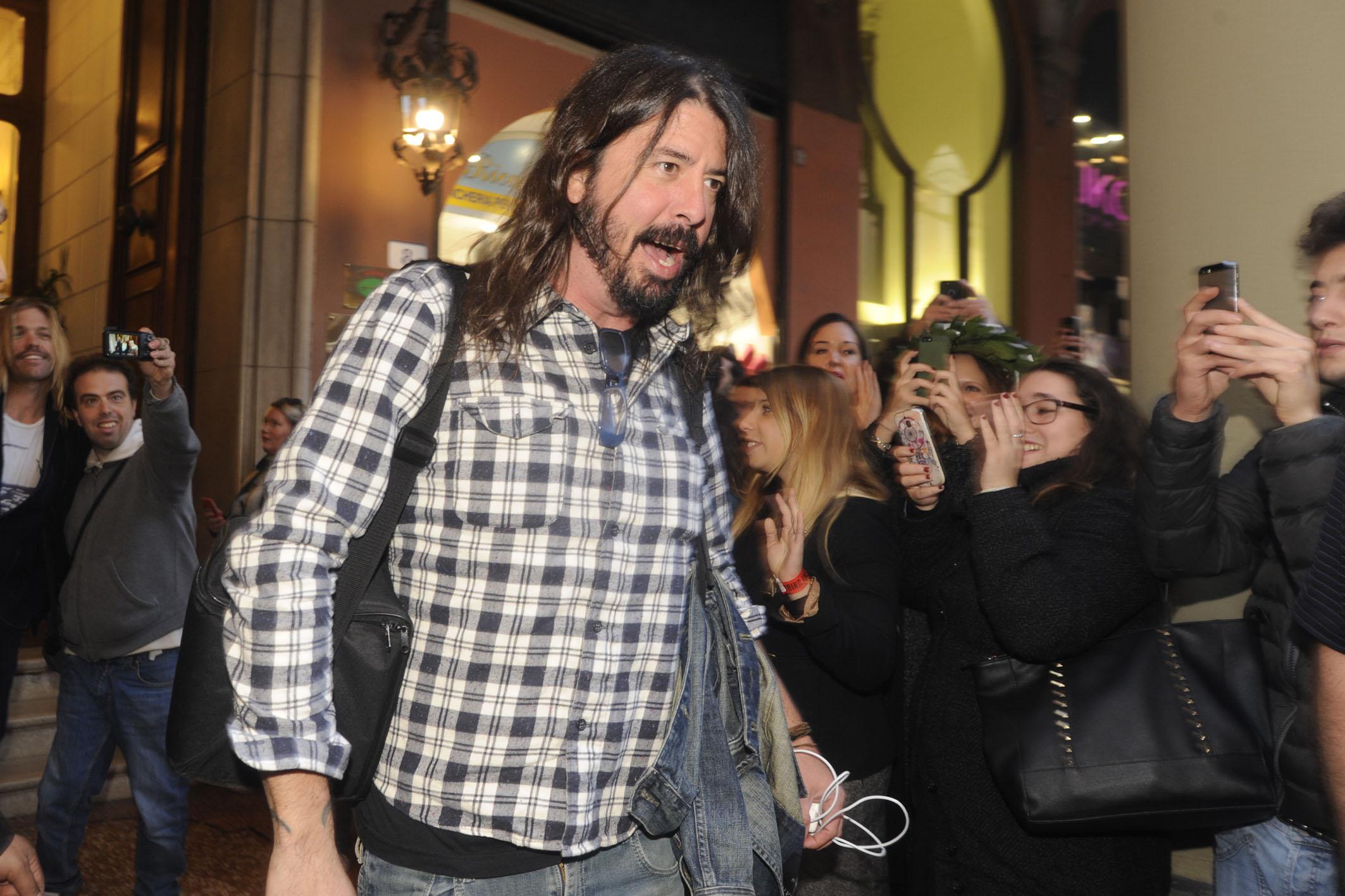 Dave Grohl ancora papà di una bambina - ma la madre non è sua moglie