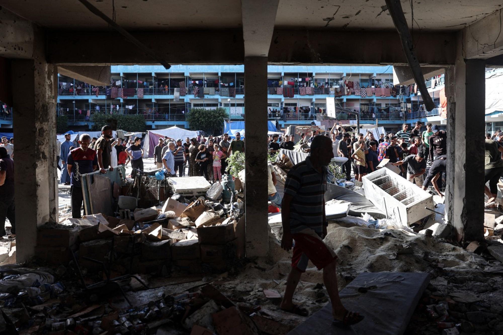 Gaza - raid Israele su scuola: sei dipendenti Onu tra i 18 morti