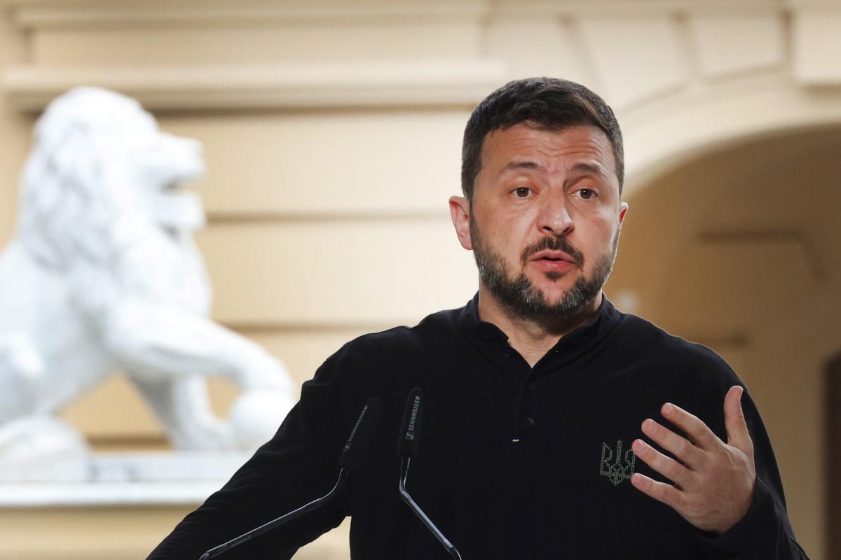 Ucraina - Zelensky: Presto piano di pace e voglio Russia al tavolo