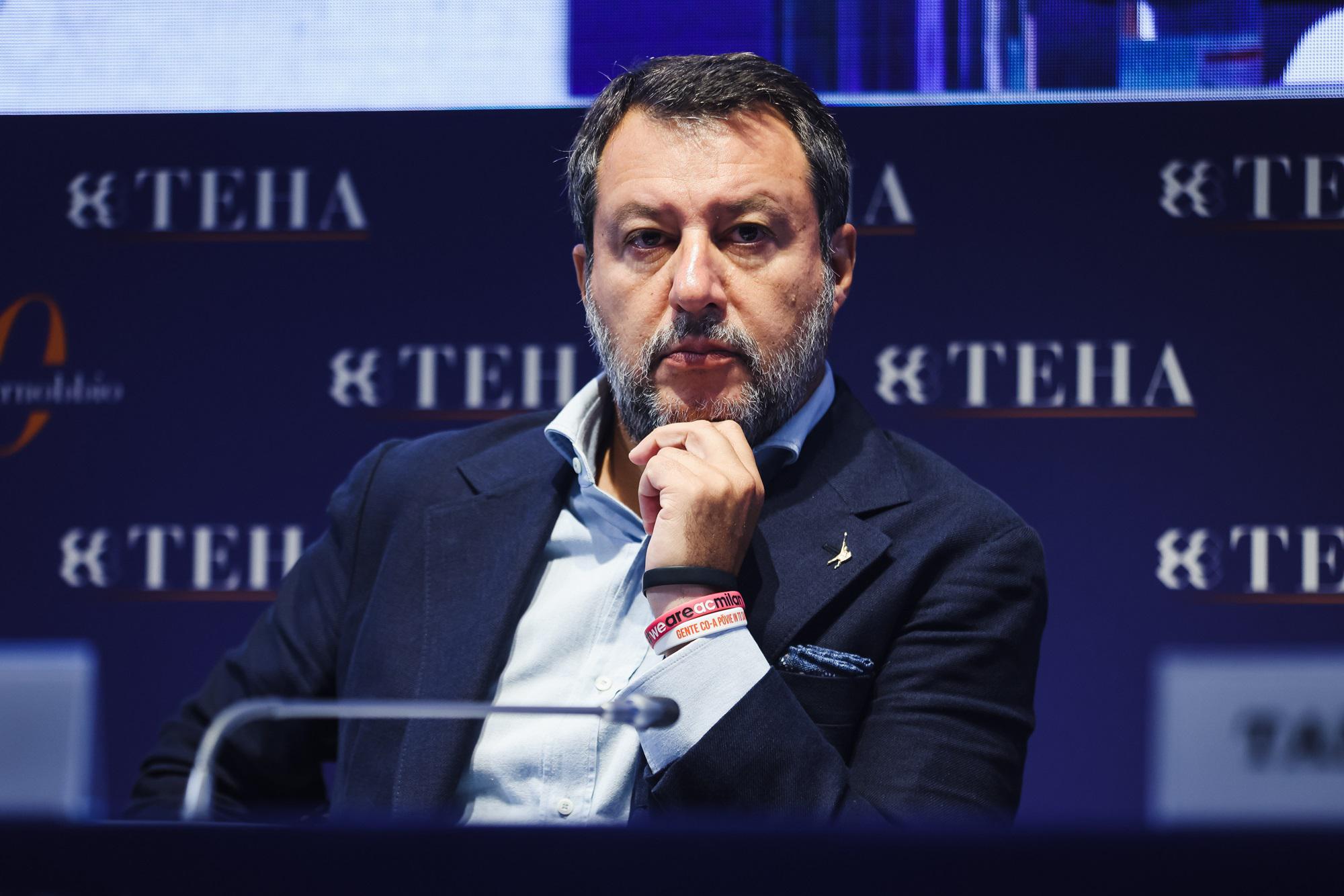 Open Arms - pm chiede 6 anni per Salvini - Ira Lega: Processo politico