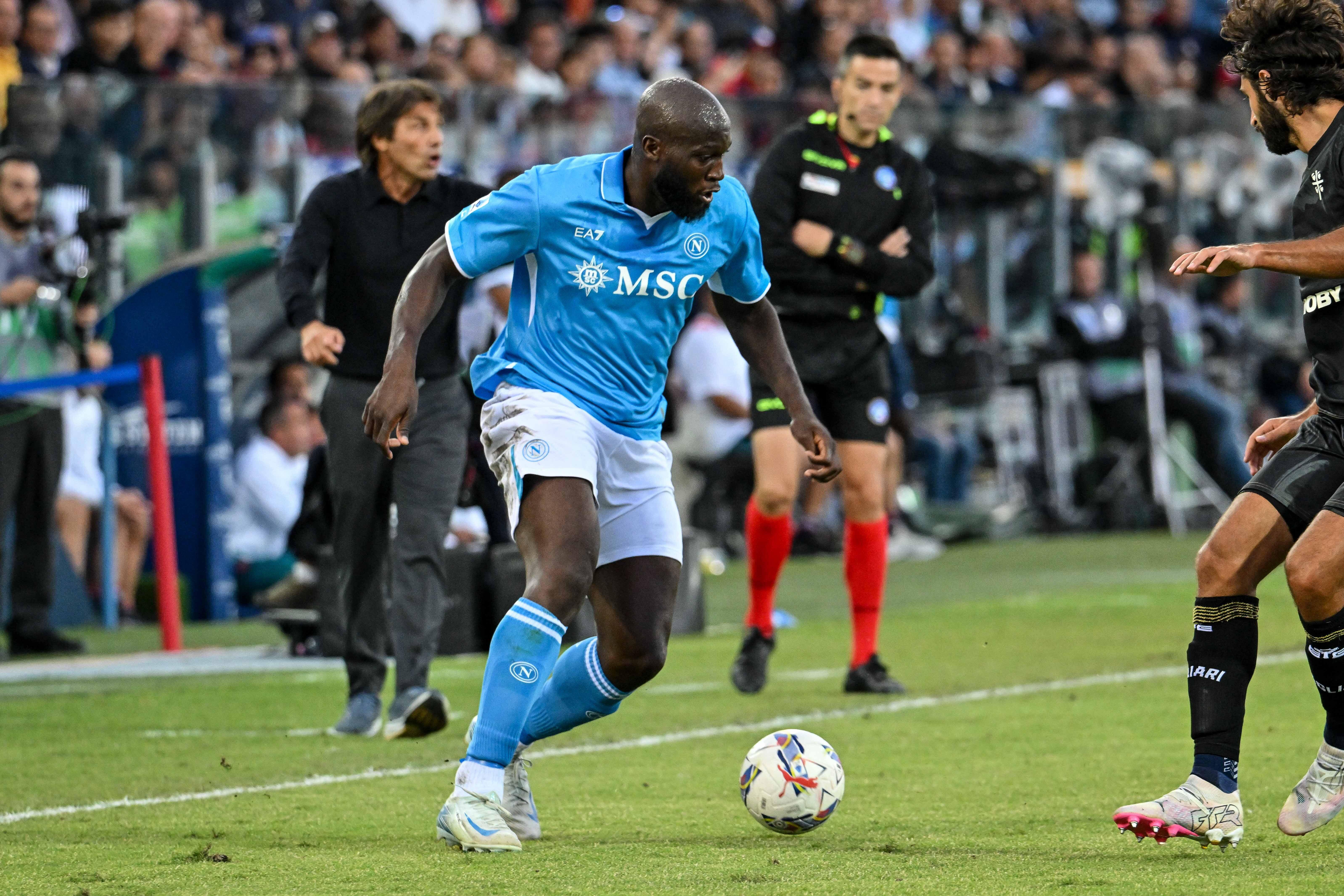 Cagliari-Napoli 0-4 - poker azzurro e Conte è primo