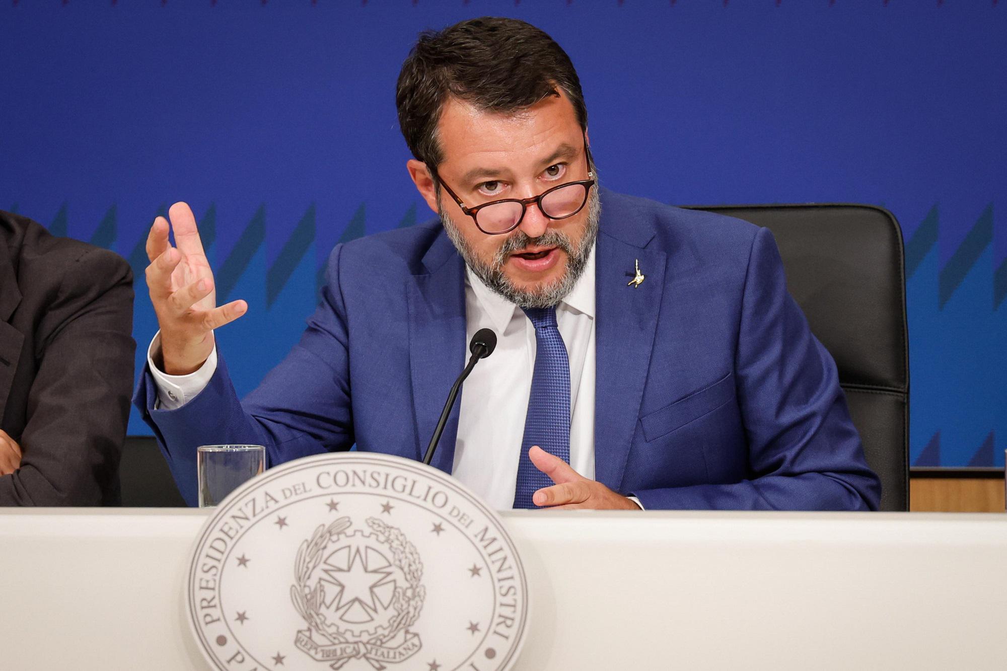 Salvini: Totale vicinanza a Trump - processi e comunisti non ci fermeranno